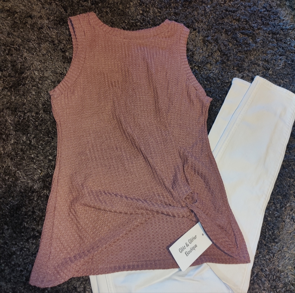 Mauve boutique tank top size small